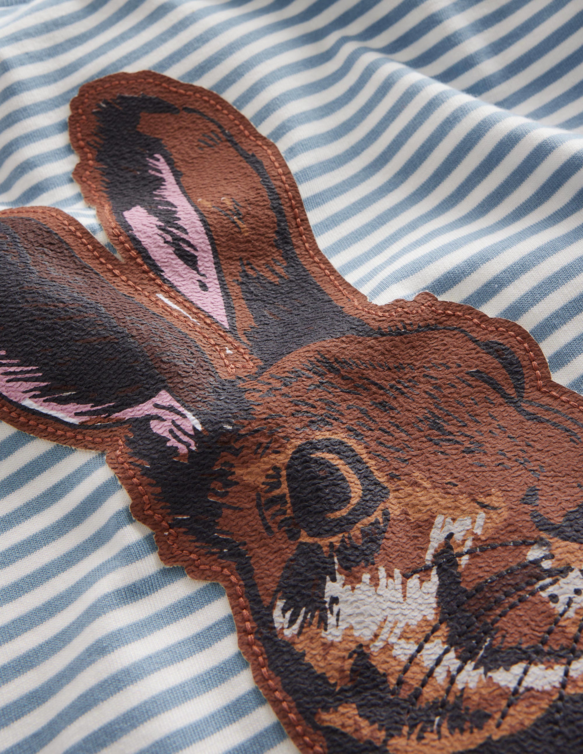 Hare Applique T-shirt-Pebble Blue/Ivory Hare - Image 3