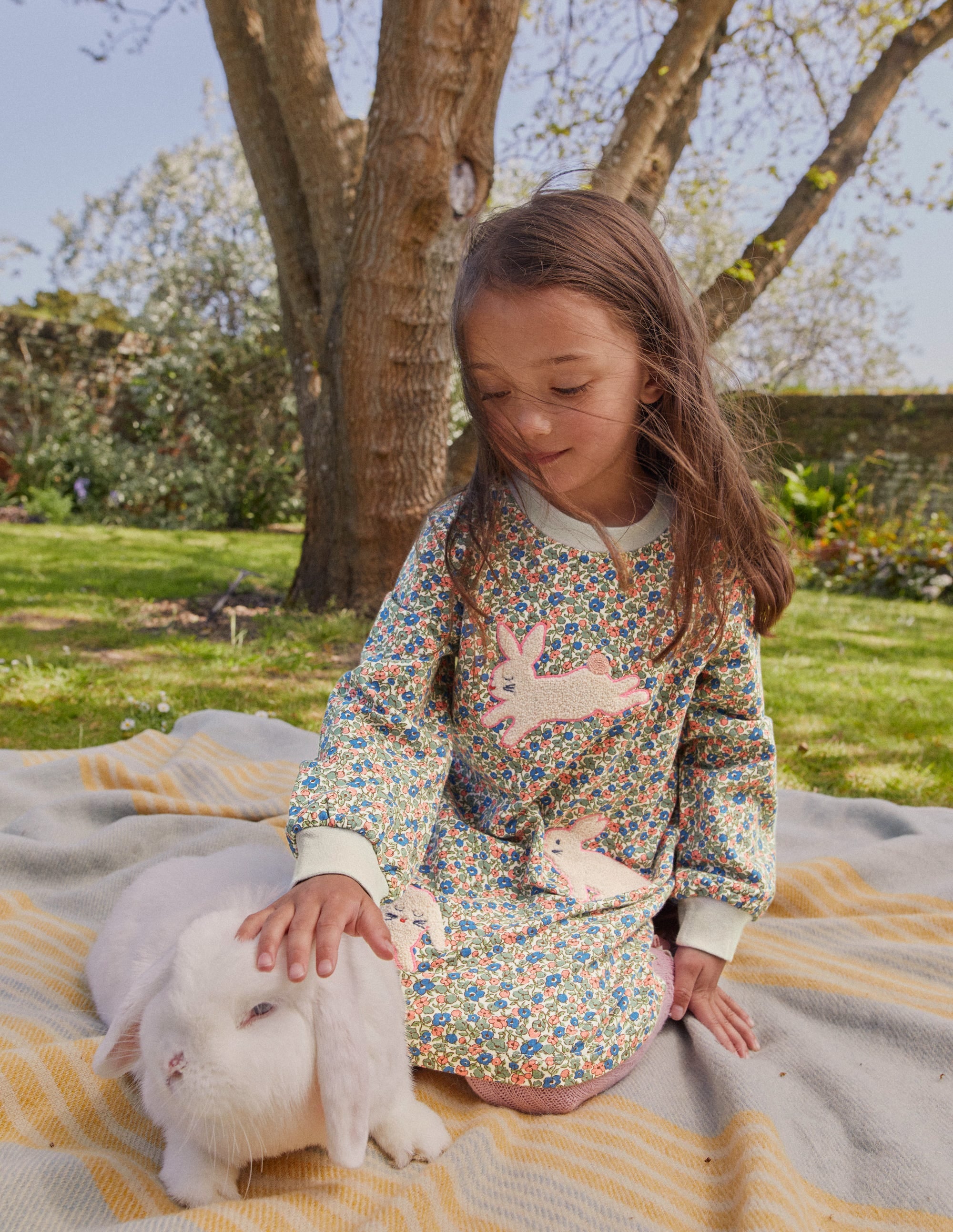 Appliqué Sweatshirt Dress-Floral Bunnies - Image 4