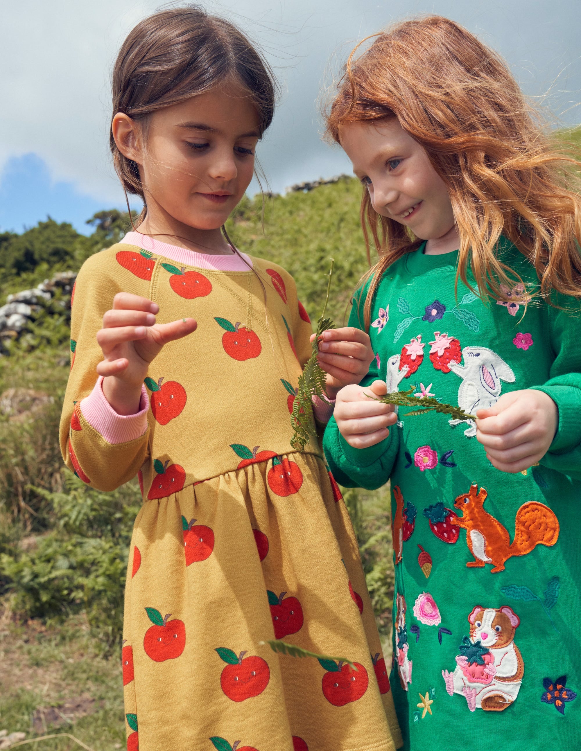 Printed Sweatshirt Dress-Oil yellow Apples - Image 4