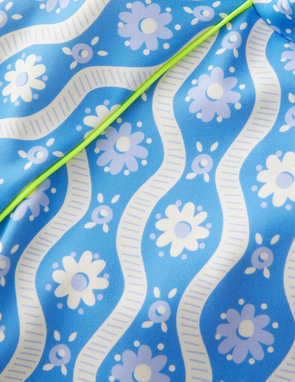 Patterned Rash Vest-Penzance Blue Daisy Wave - Image 3
