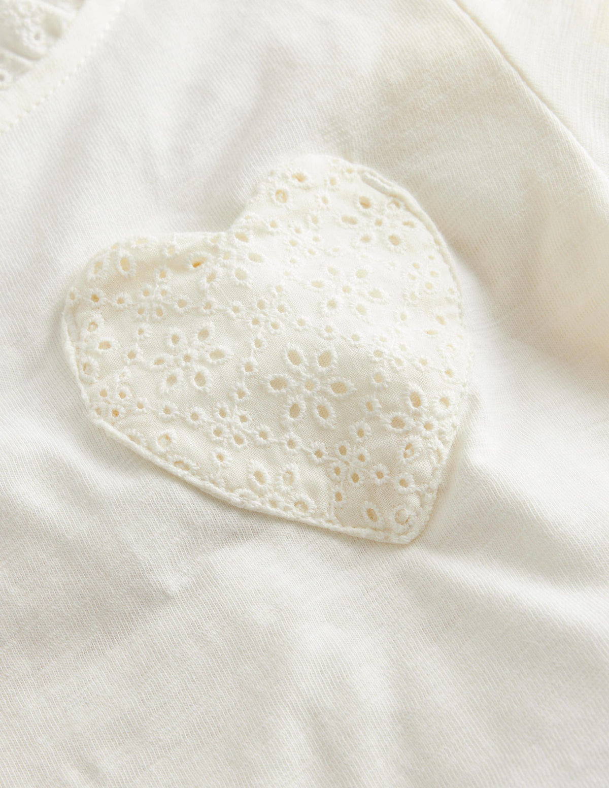 Broderie Pocket T-shirt-Ivory-3