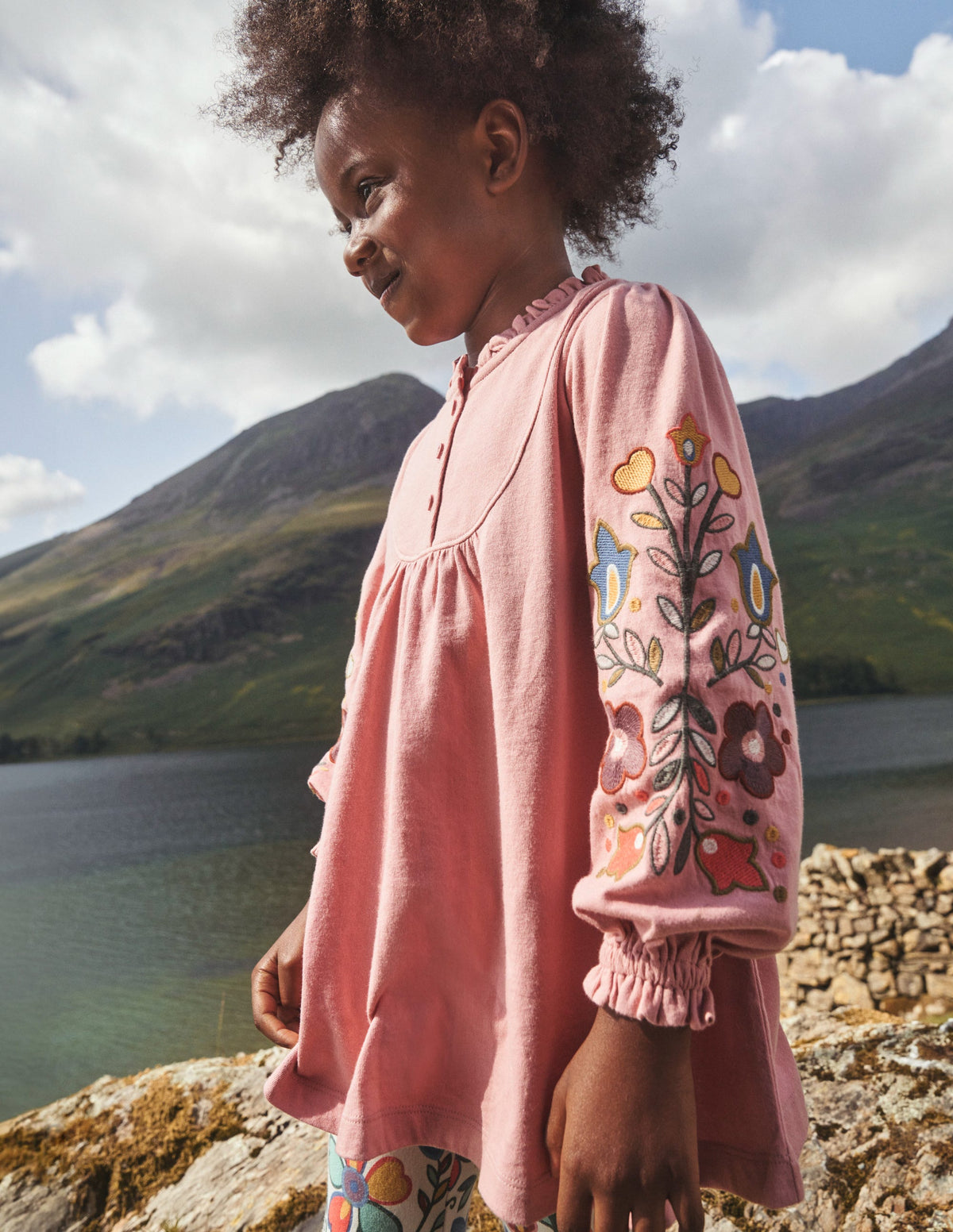 Embroidered Sleeve Tunic-Almond Pink Floral - Image 4