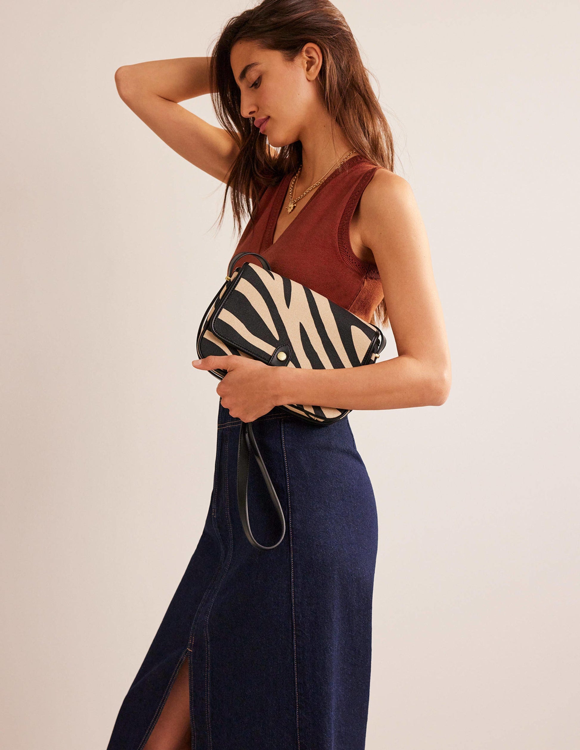 Structured Cross-Body Bag-Beige Tiger-1