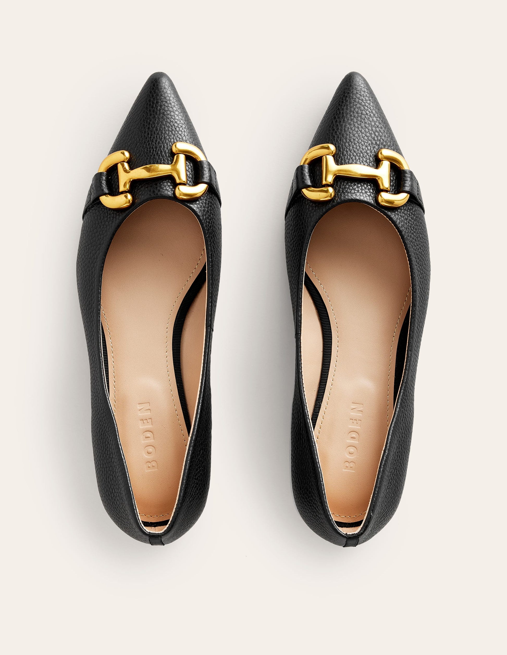 Iris Snaffle Ballet Flat-Black-5