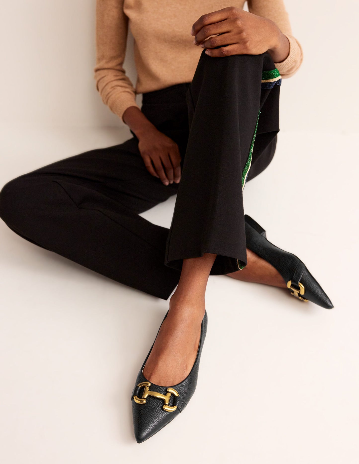 Iris Snaffle Ballet Flat-Black