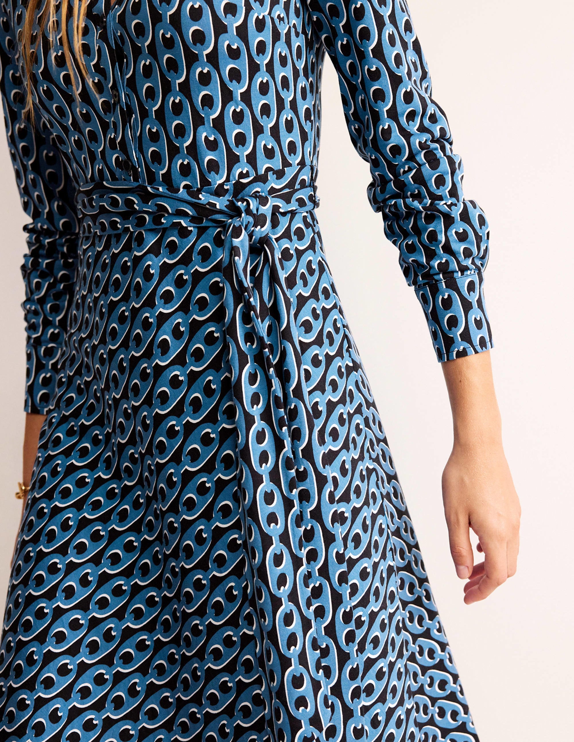 Laura Jersey Midi Shress-Azure, Geo Chain - Image 2