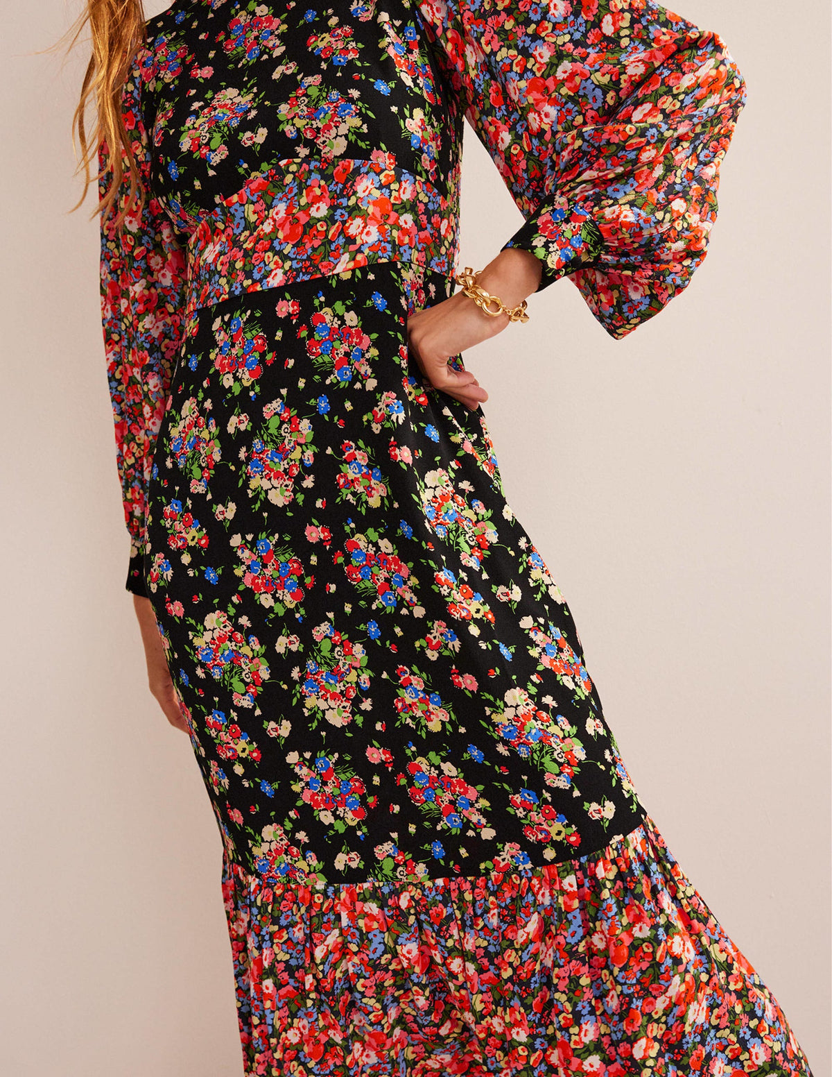 Ruby Remix Contrasting Dress-Black, Wild Cluster - Image 2