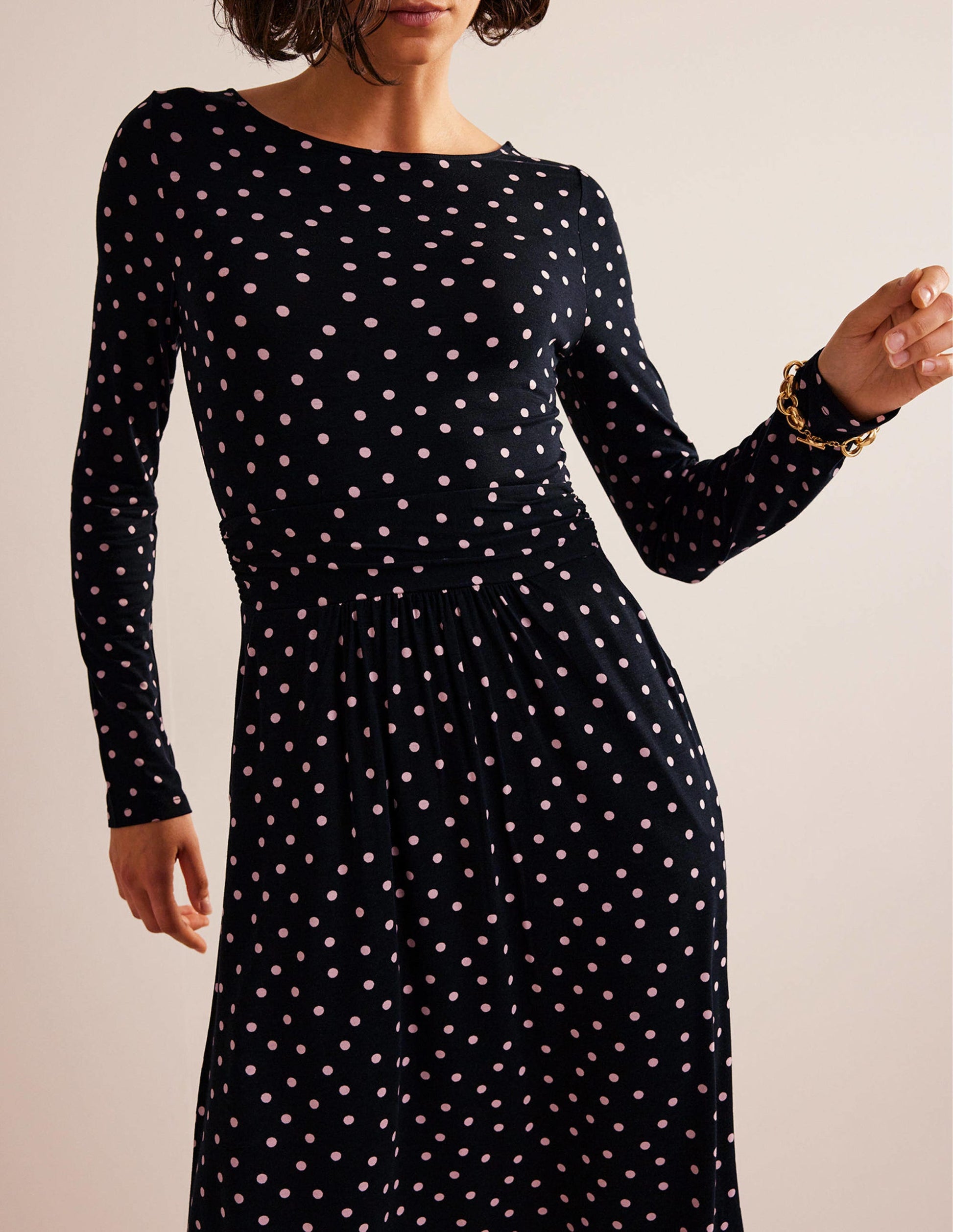 Abigail Jersey Dress-Black and Milkshake, Spot-4