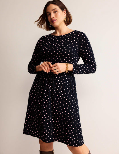 Abigail Jersey Dress-Black and Milkshake, Spot-5