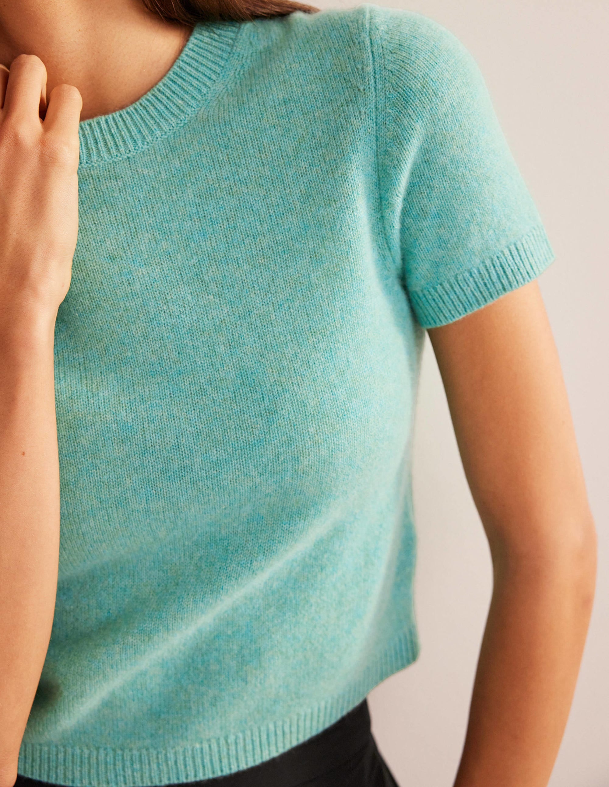 Cropped Cashmere T-Shirt-Indian Ocean - Image 2