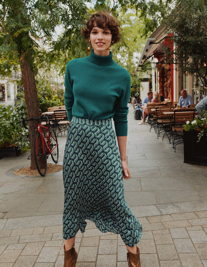 Eva Cashmere Roll-Neck Jumper-Deep Forest-5