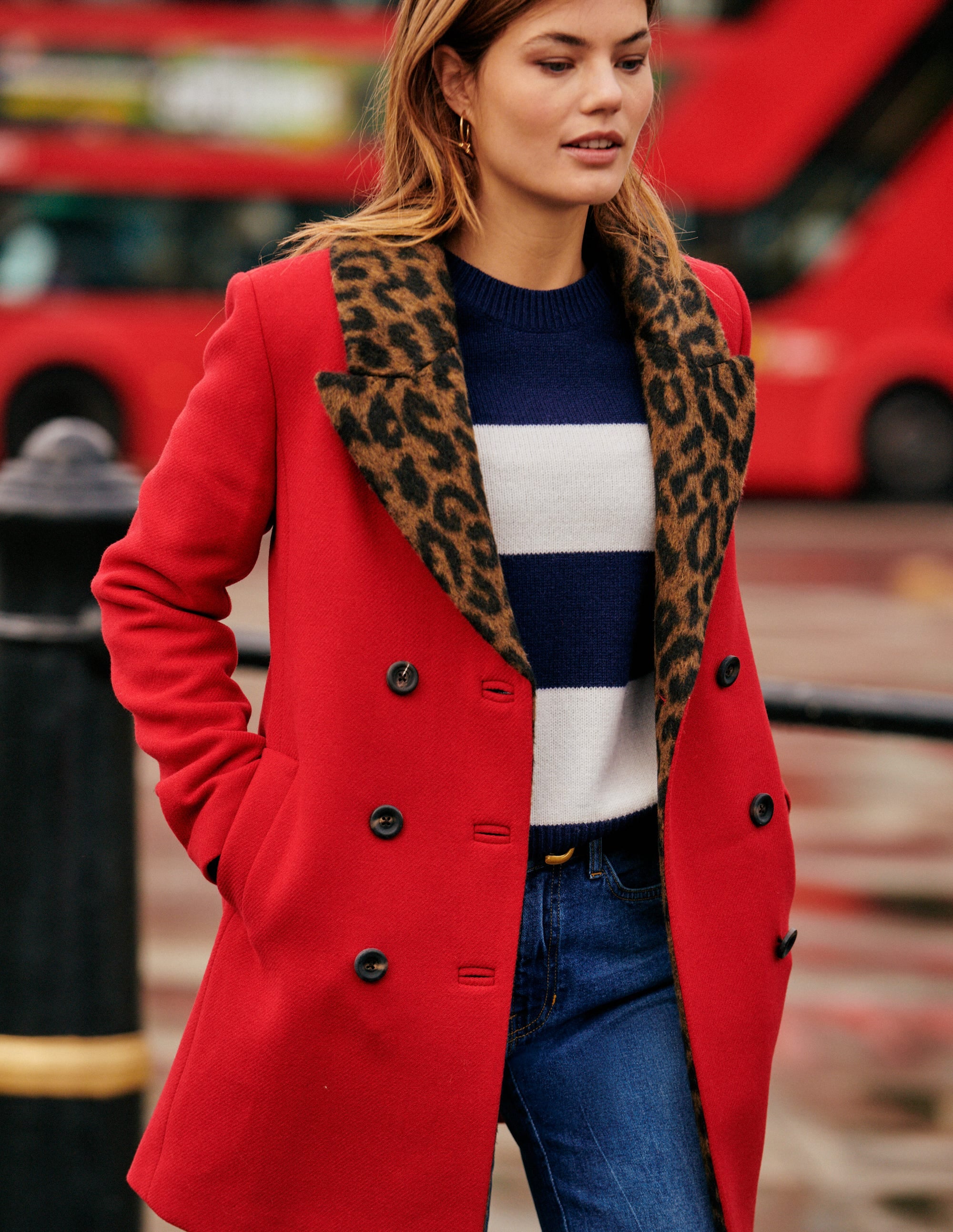 Olivia Merino Jumper-Navy and Ivory - Image 5
