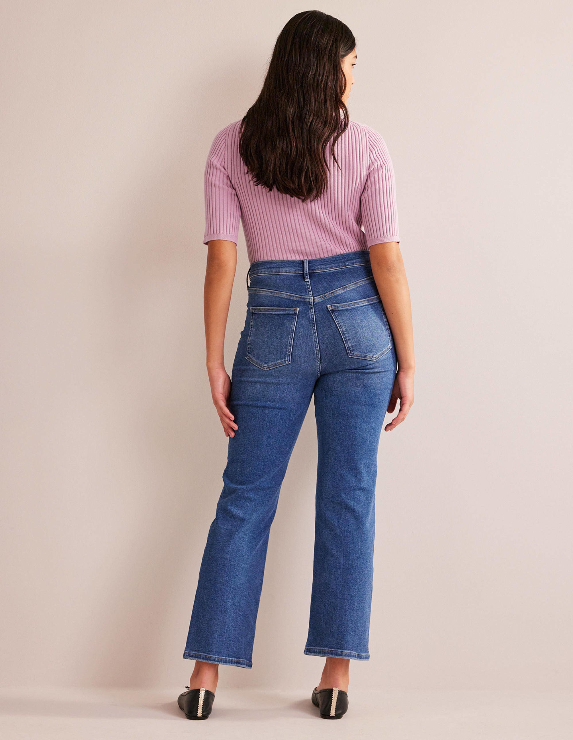 High Rise True Straight Jeans-Mid Vintage - Image 7
