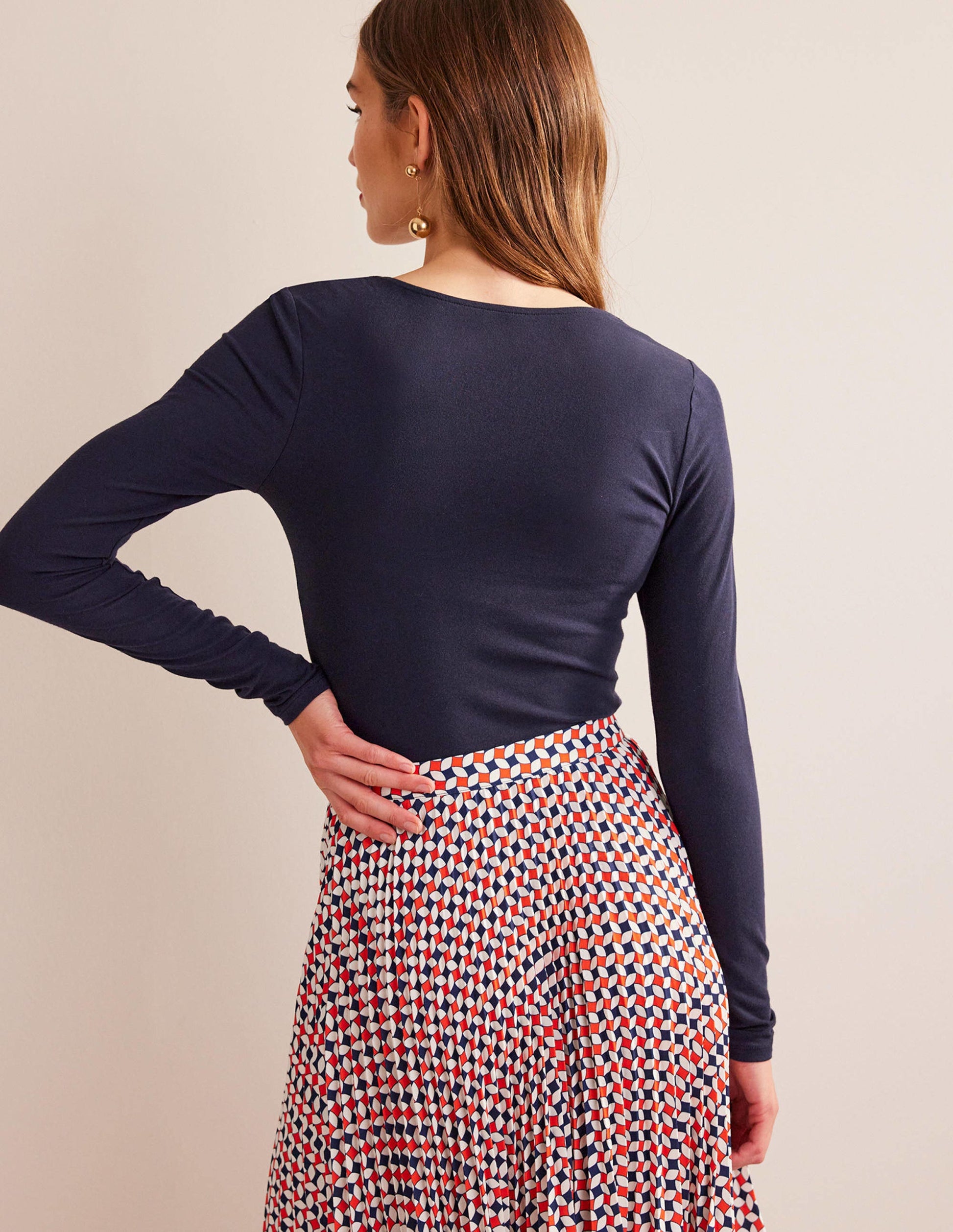 Double Layer Scoop Neck Top-Navy-3