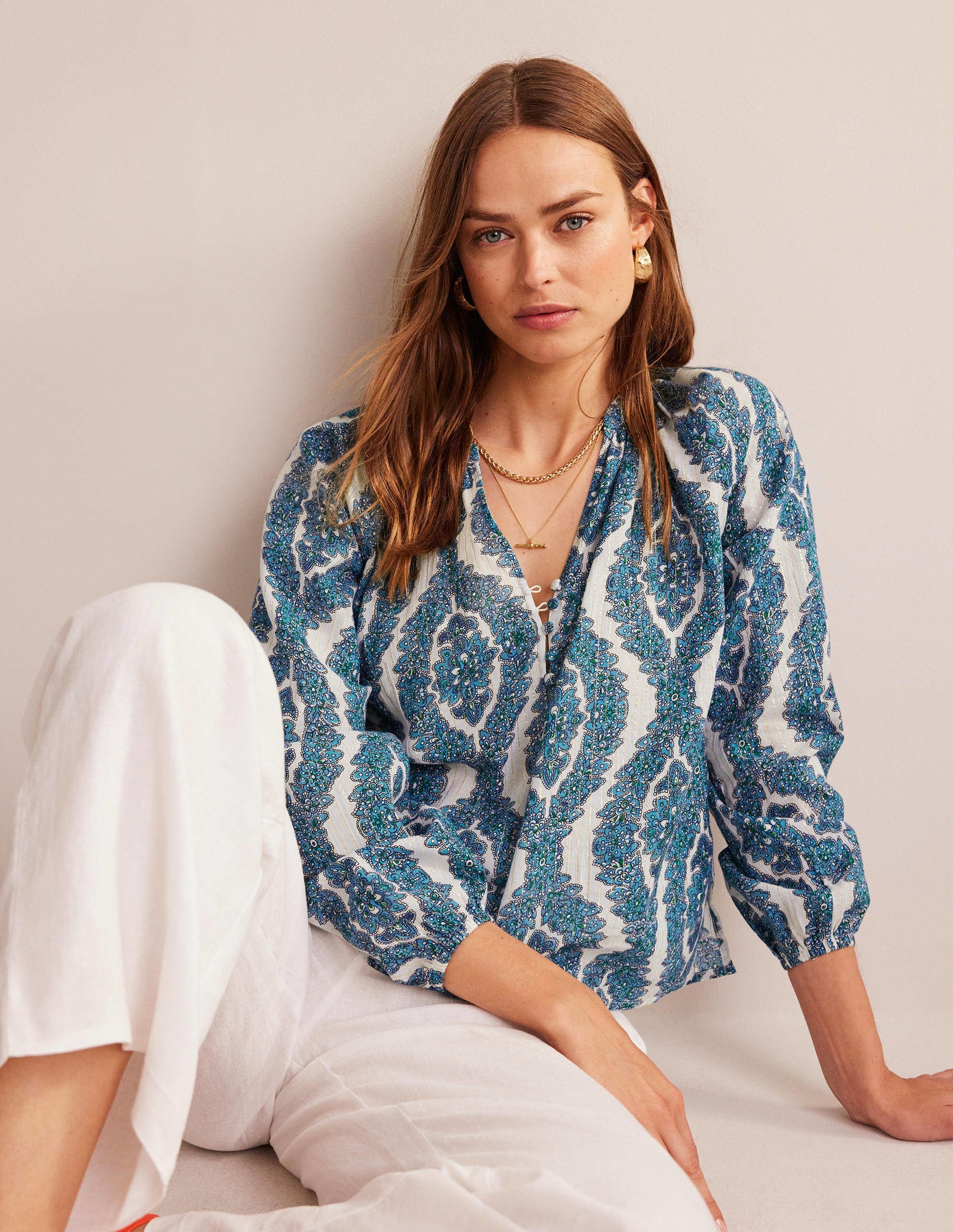 Printed Notch-Neck Sparkle Top-Blue, Botanic Wreath-1