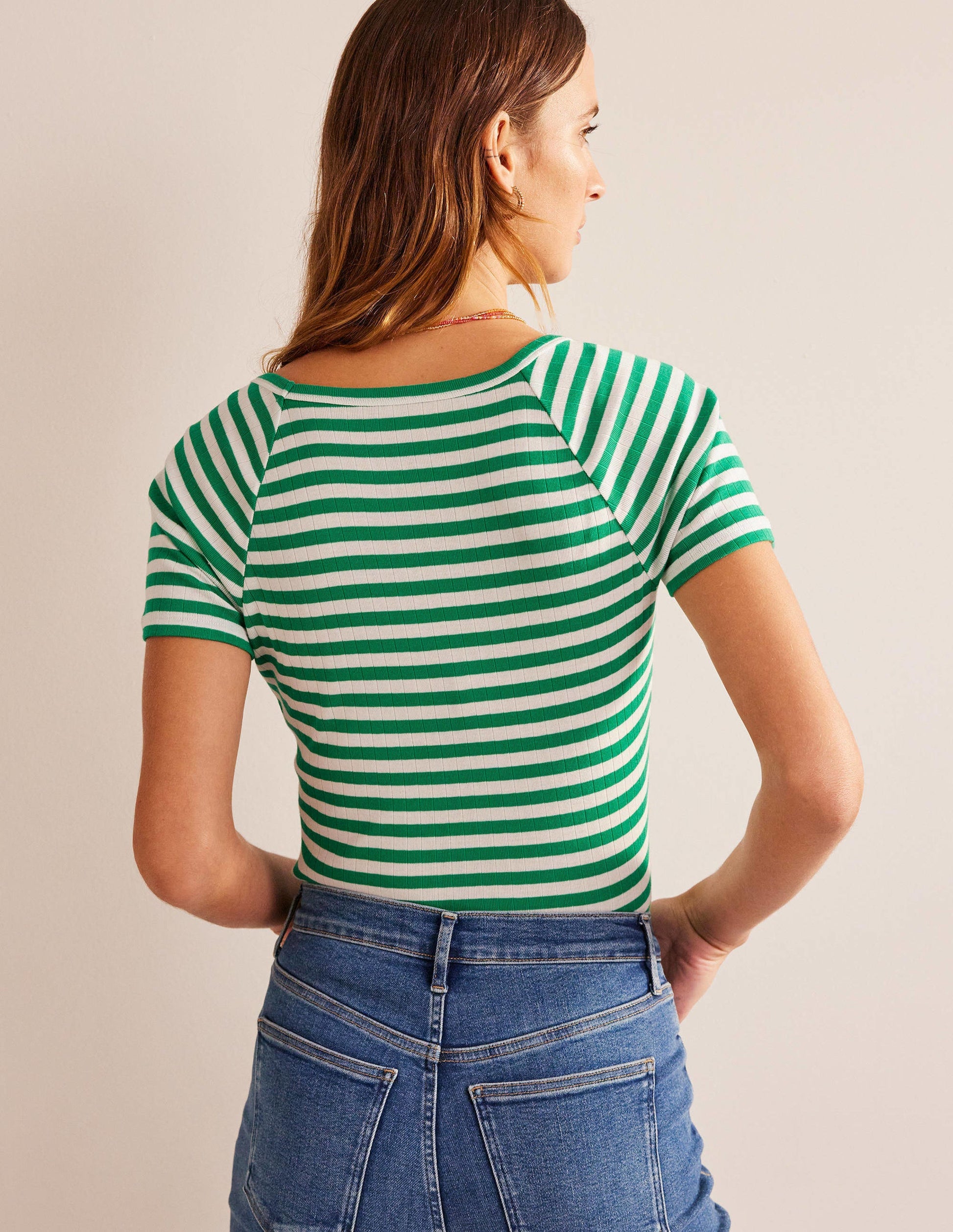 Anna Rib V-Neck T-Shirt-Meadow Green, Ivory Stripe-3