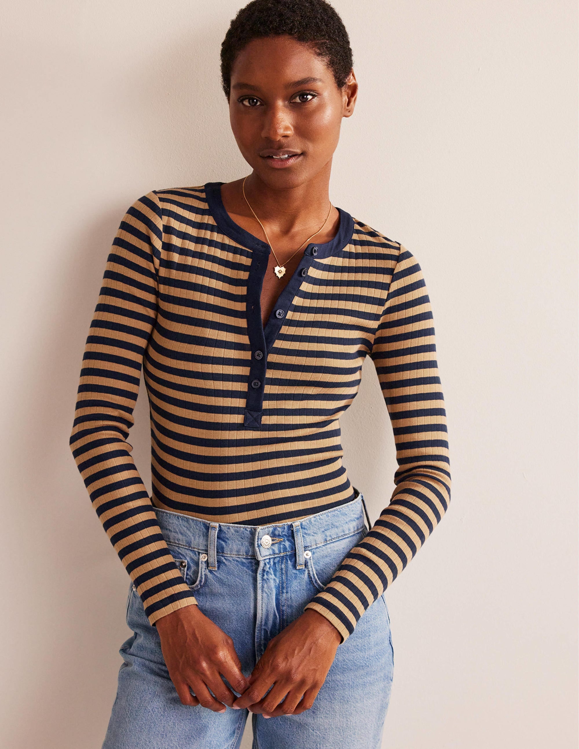 Anna Rib Henley T-Shirt-Navy, Camel - Image 4