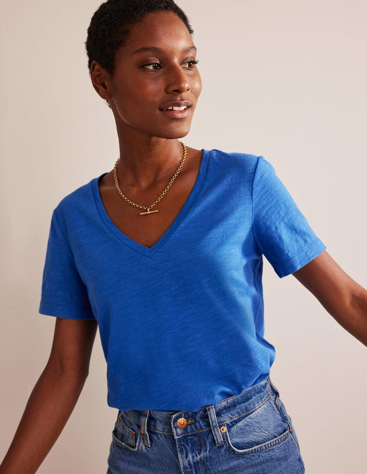 Regular V-Neck Slub T-shirt-Meadow Spring - Image 4