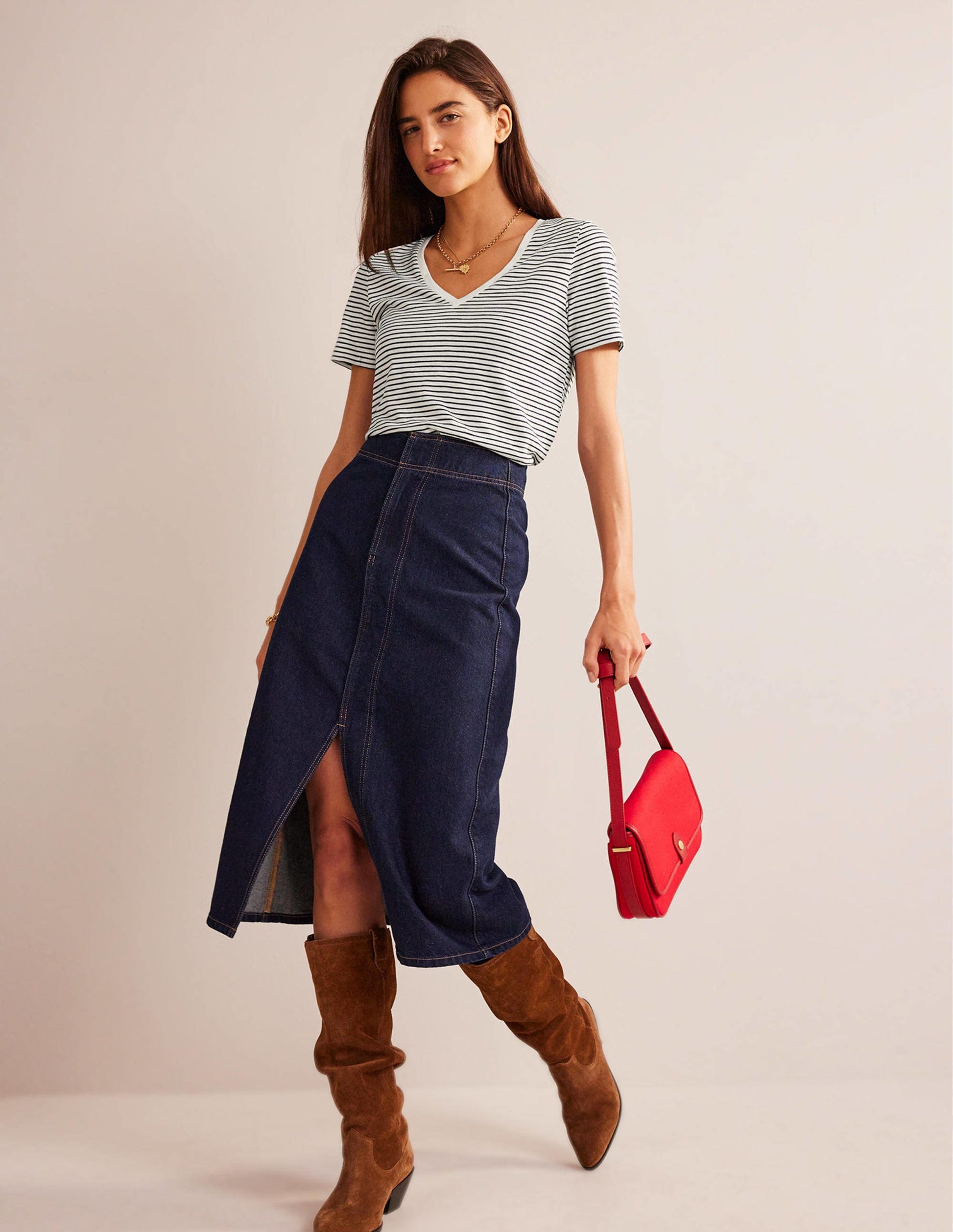 Regular V-Neck Slub T-shirt-Ivory, Navy-4