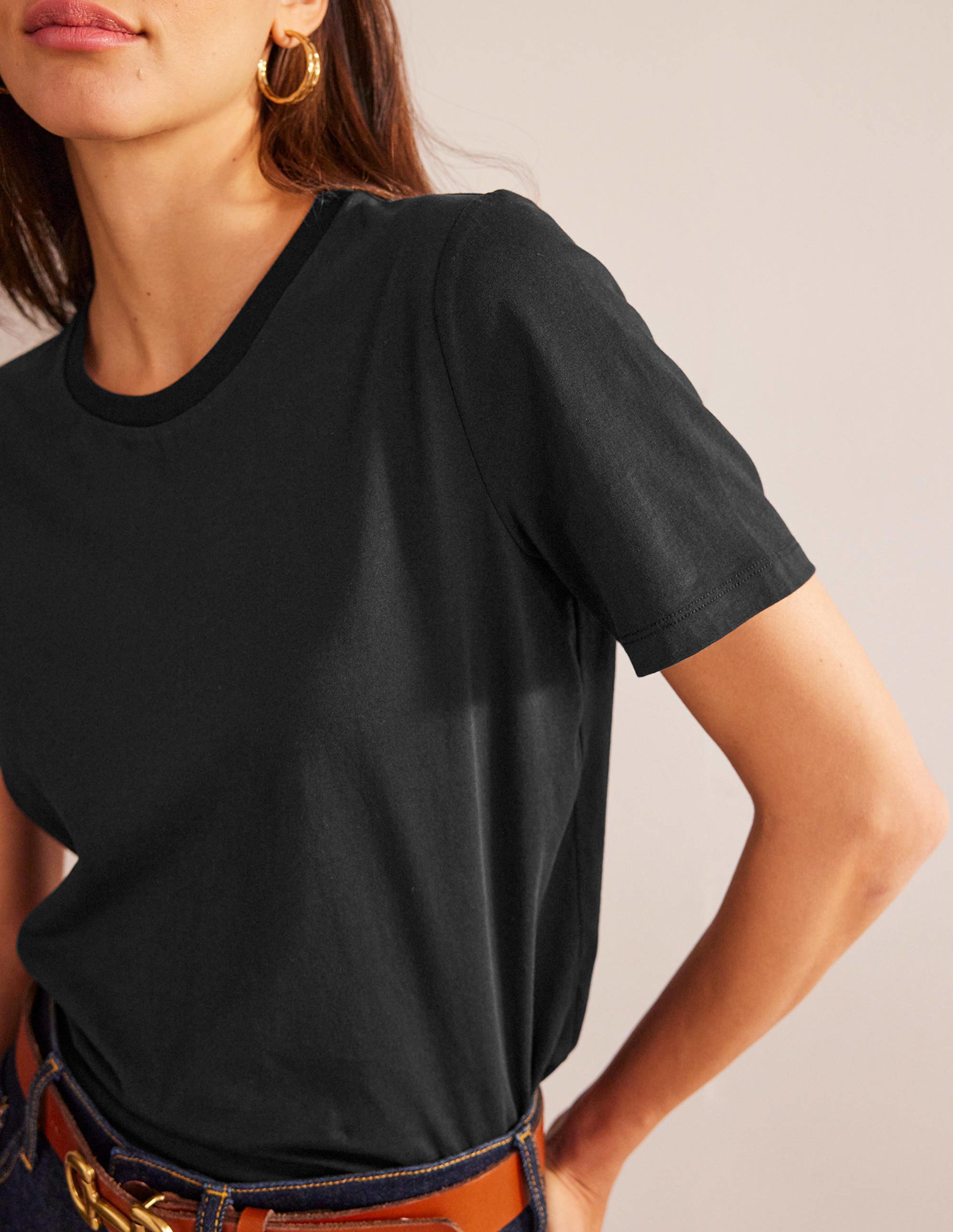 Pure Cotton Crew T-shirt-Black - Image 2