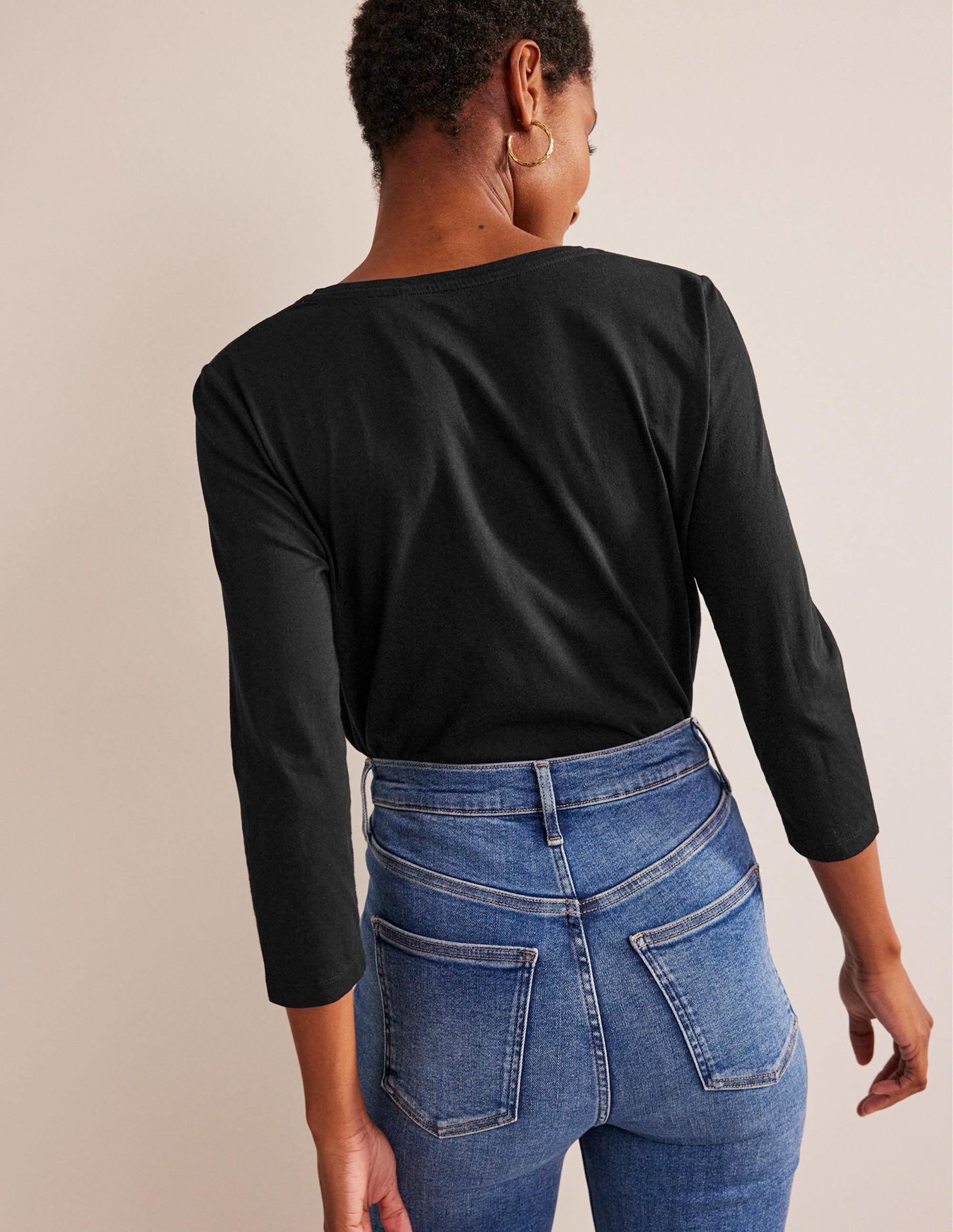 3/4 Sleeve Scoop Neck Top-Black - Image 3