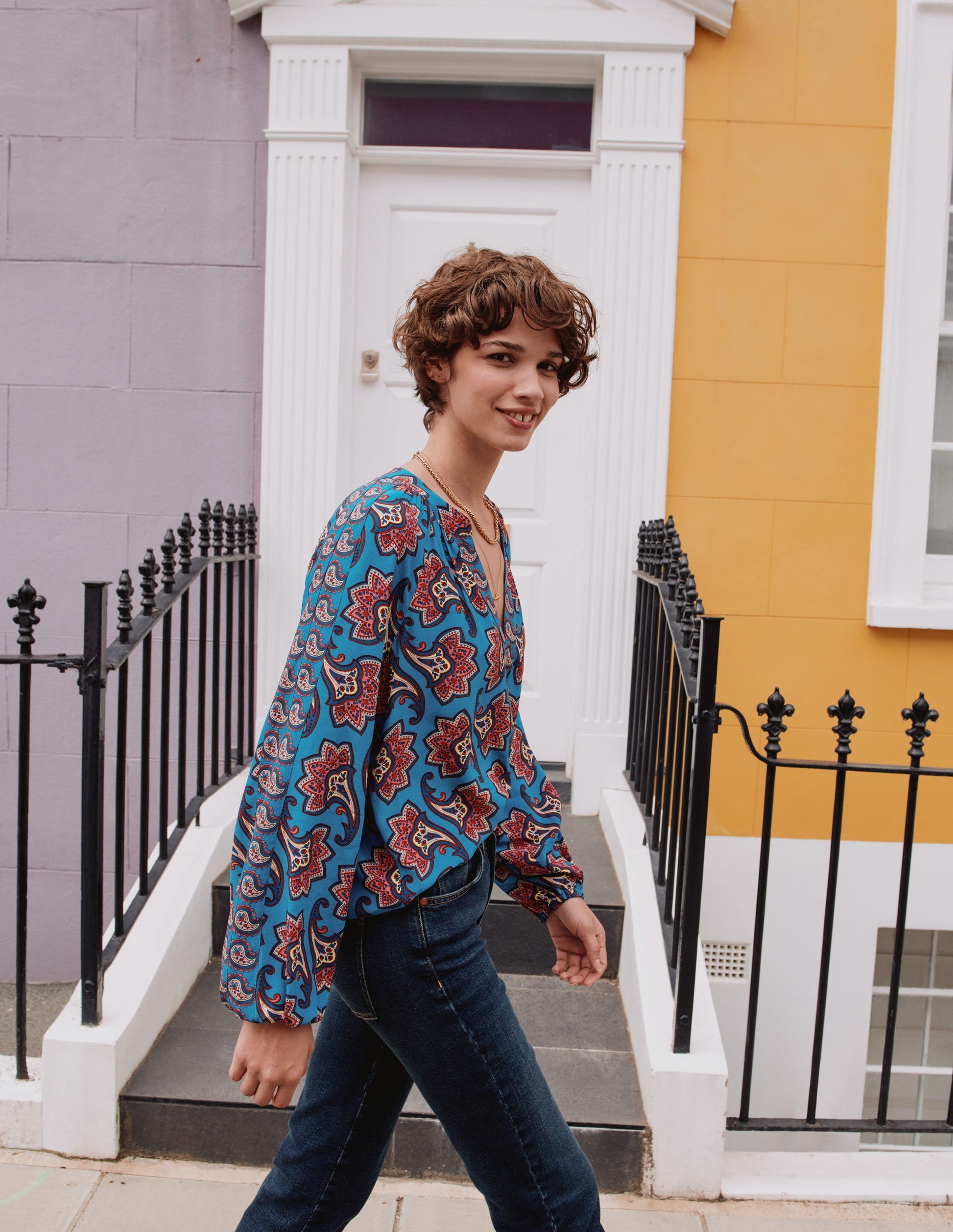 Border Print Raglan Top-Blue, Paisley Amaryllis-5