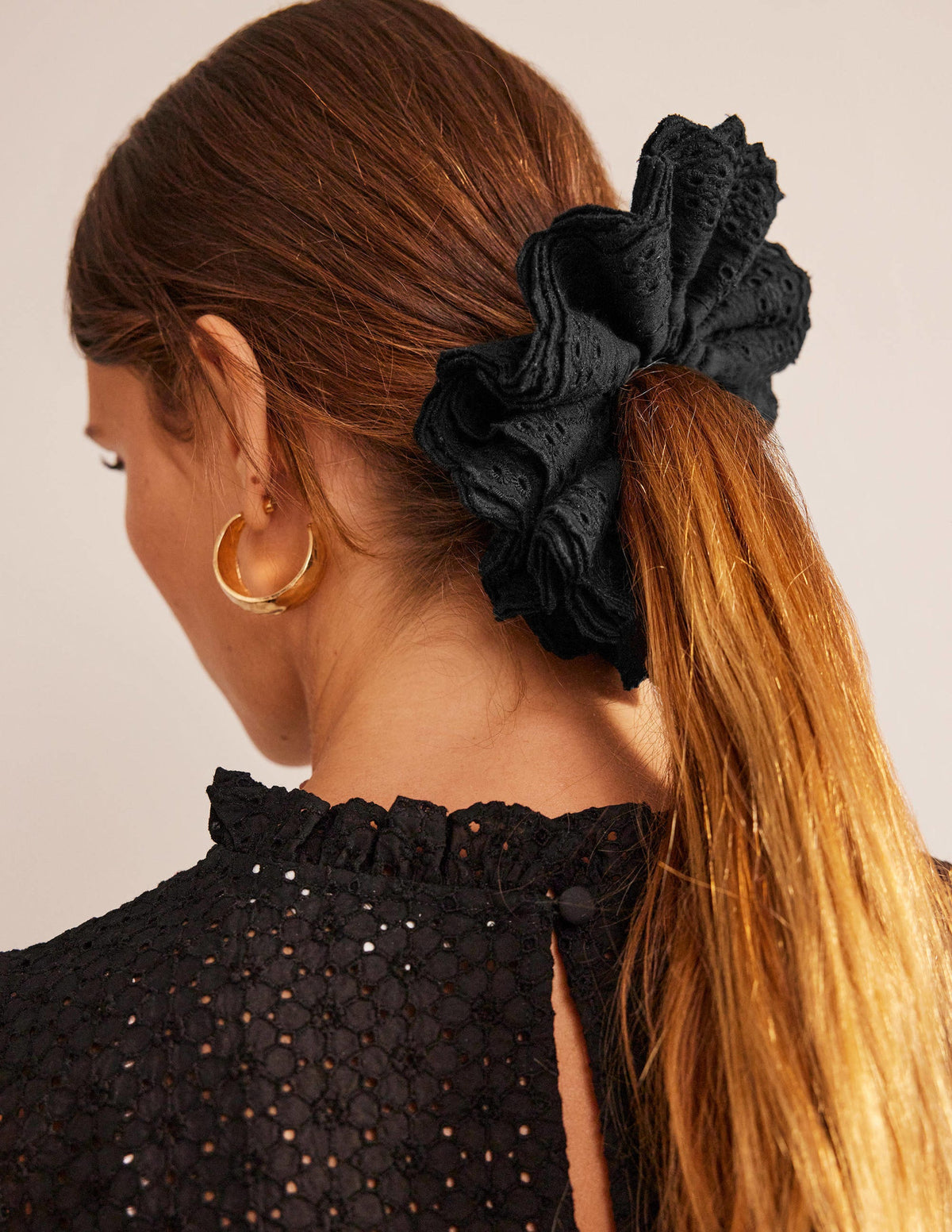 Broderie Scrunchie-Black - Image 1