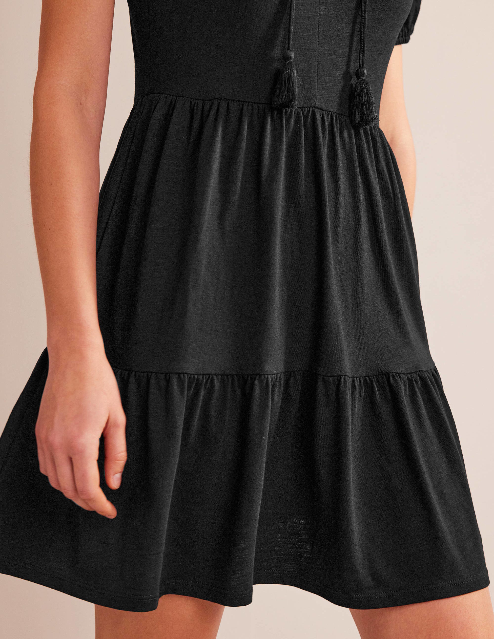 Short Sleeve Jersey Mini Dress-Black - Image 4