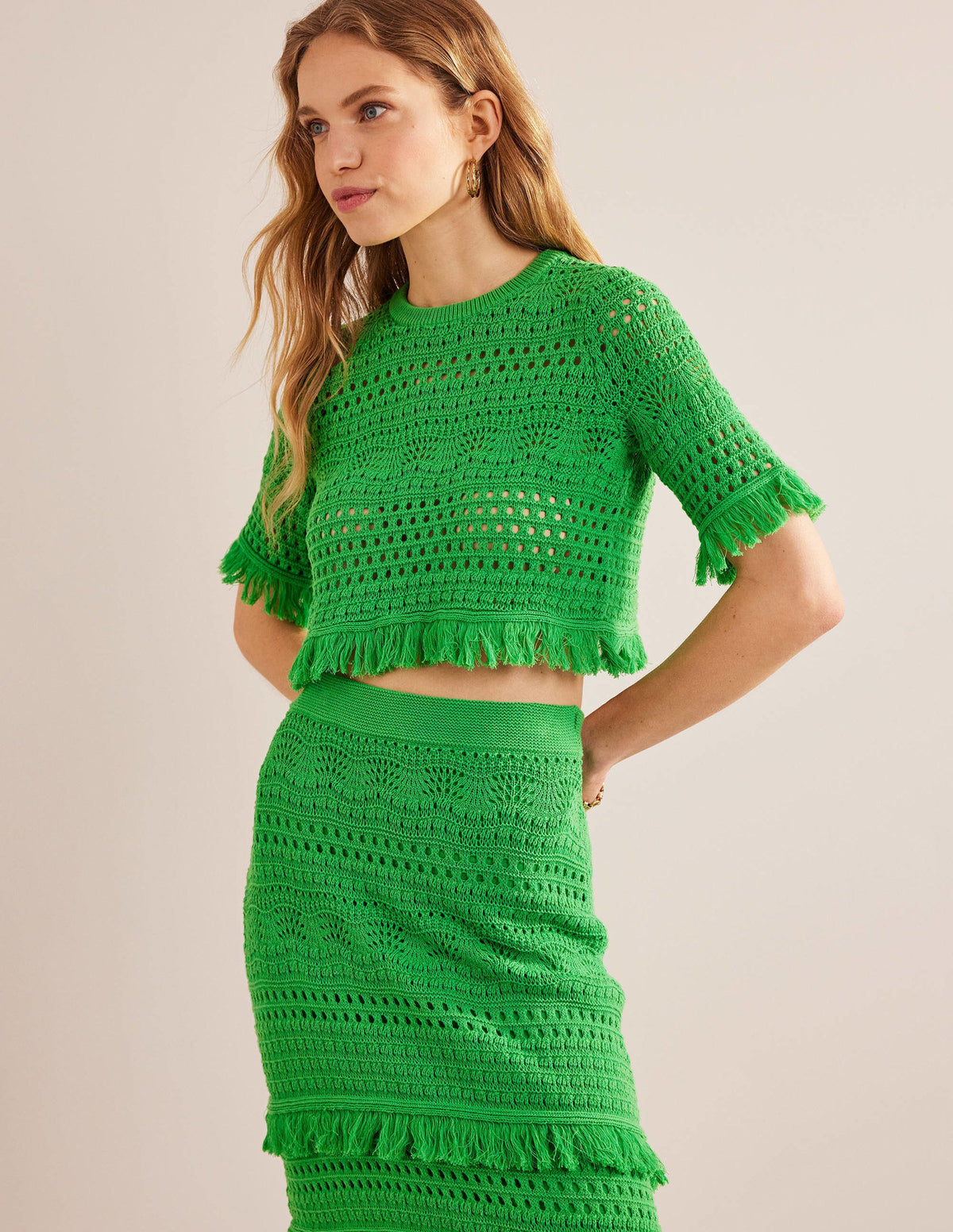 Cropped Fringe Crochet T-Shirt-Bright Green - Image 4