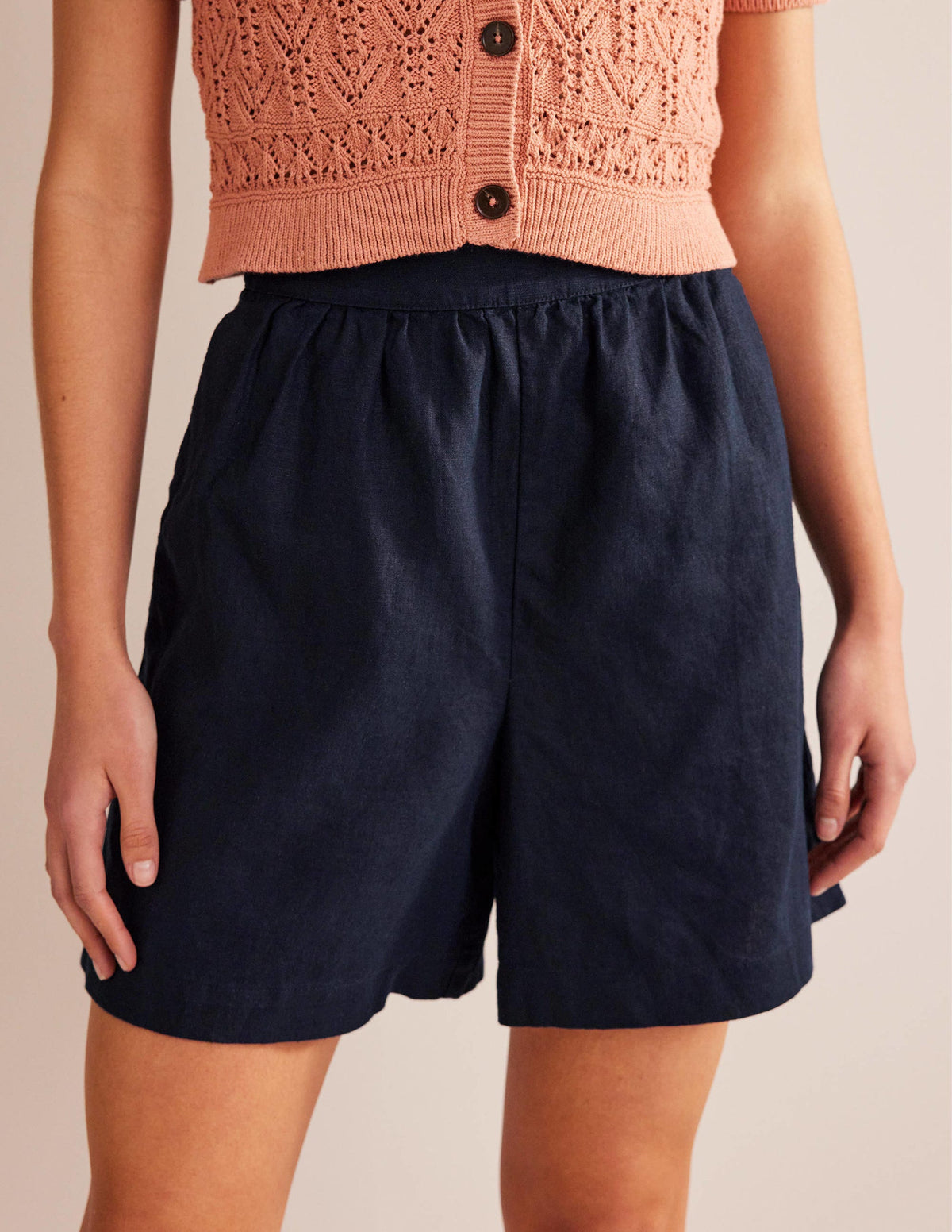 Pull-on Linen Shorts-Navy-4