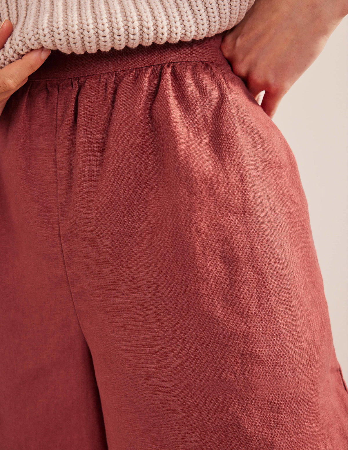 Pull-on Linen Shorts-Fox-2