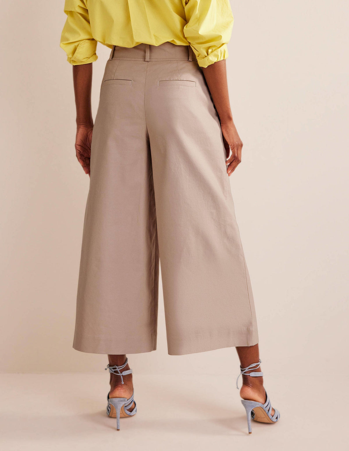 Cropped Wide-Leg Trousers-Rope-3