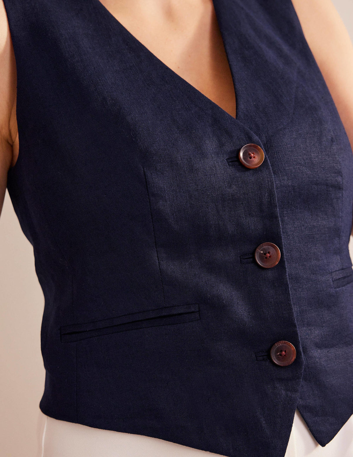 Linen V-Neck Waistcoat-Navy - Image 2