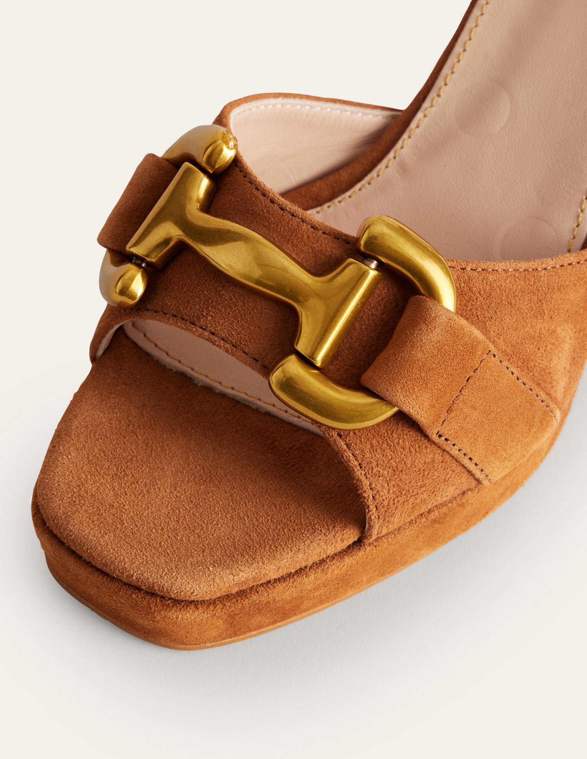 Snaffle Trim Platform Sandals-Ginger Snap-3