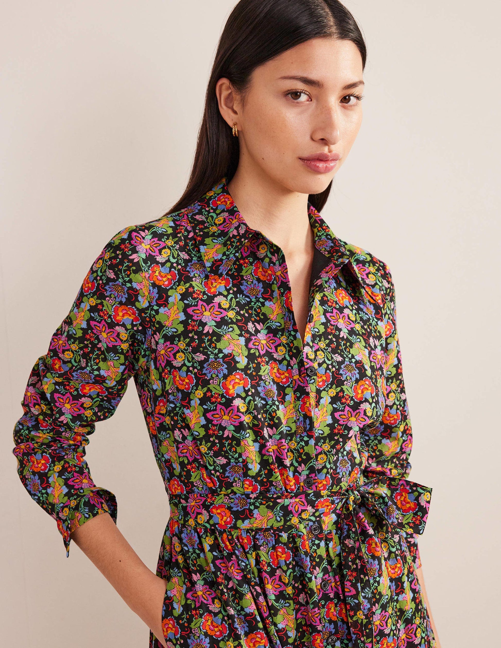 Flo Cotton Midi Shirt Dress-Black, Carnation Garden-2