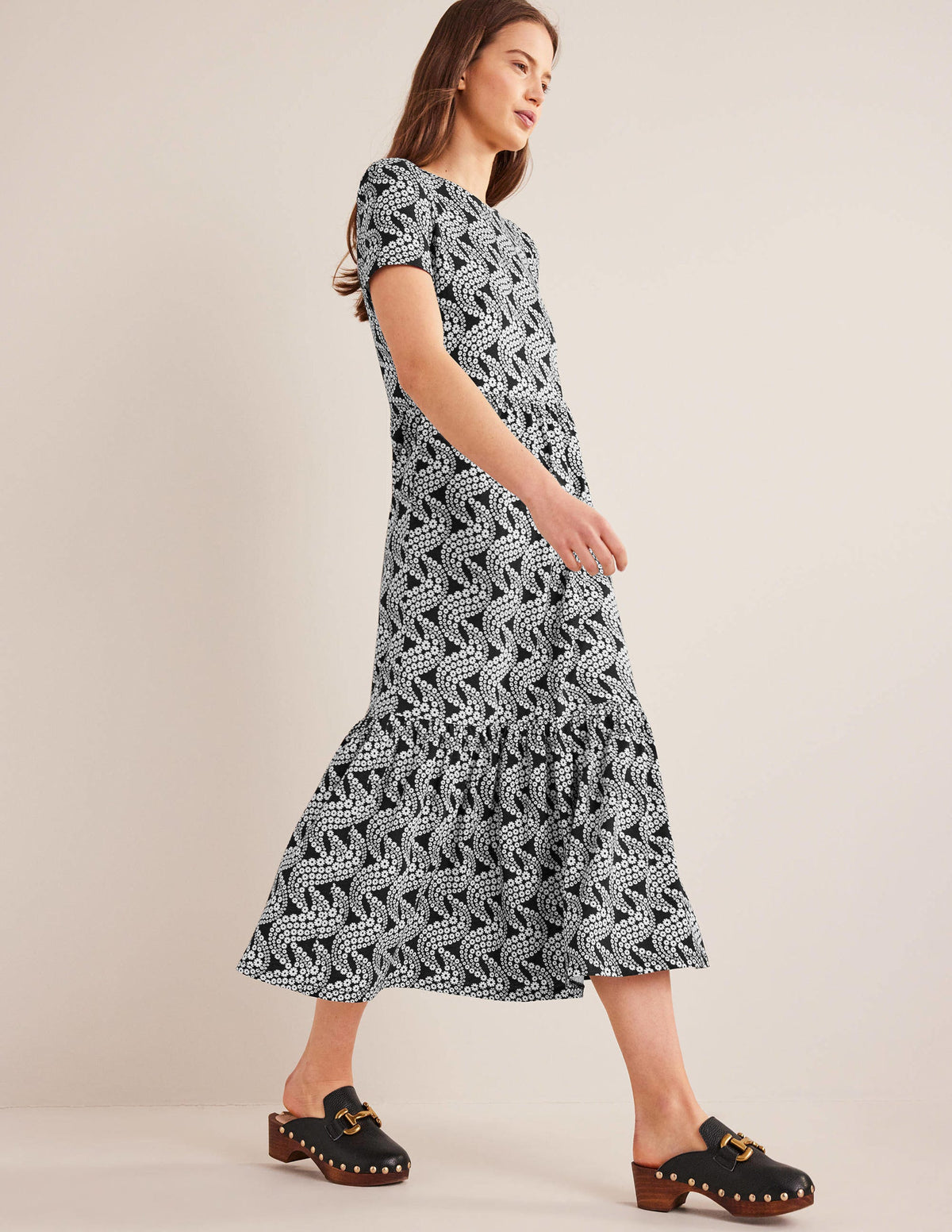 Emma Tiered Jersey Midi Dress-Black, Daisy Swirl-4