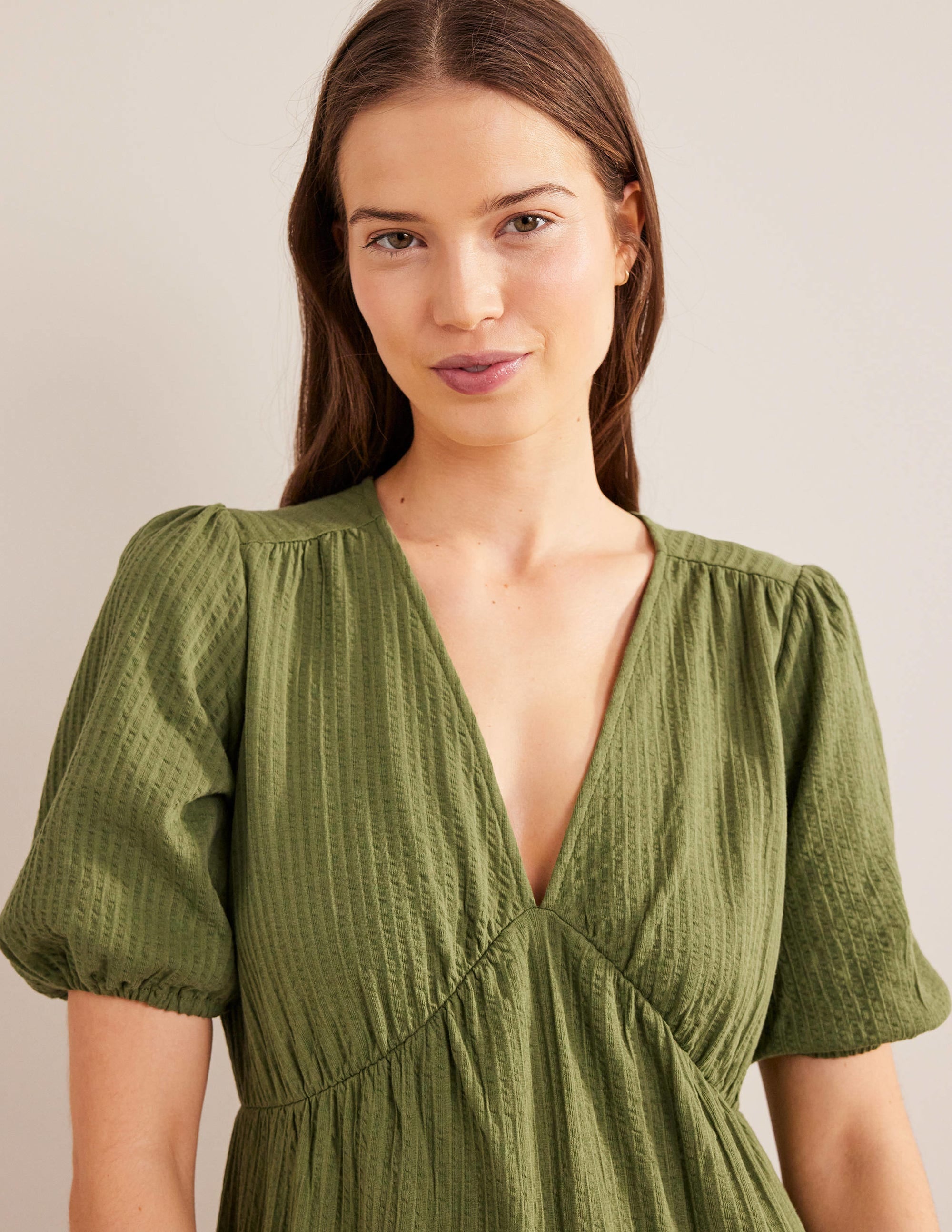 Jersey Seersucker Midi Dress-Washed Khaki - Image 2
