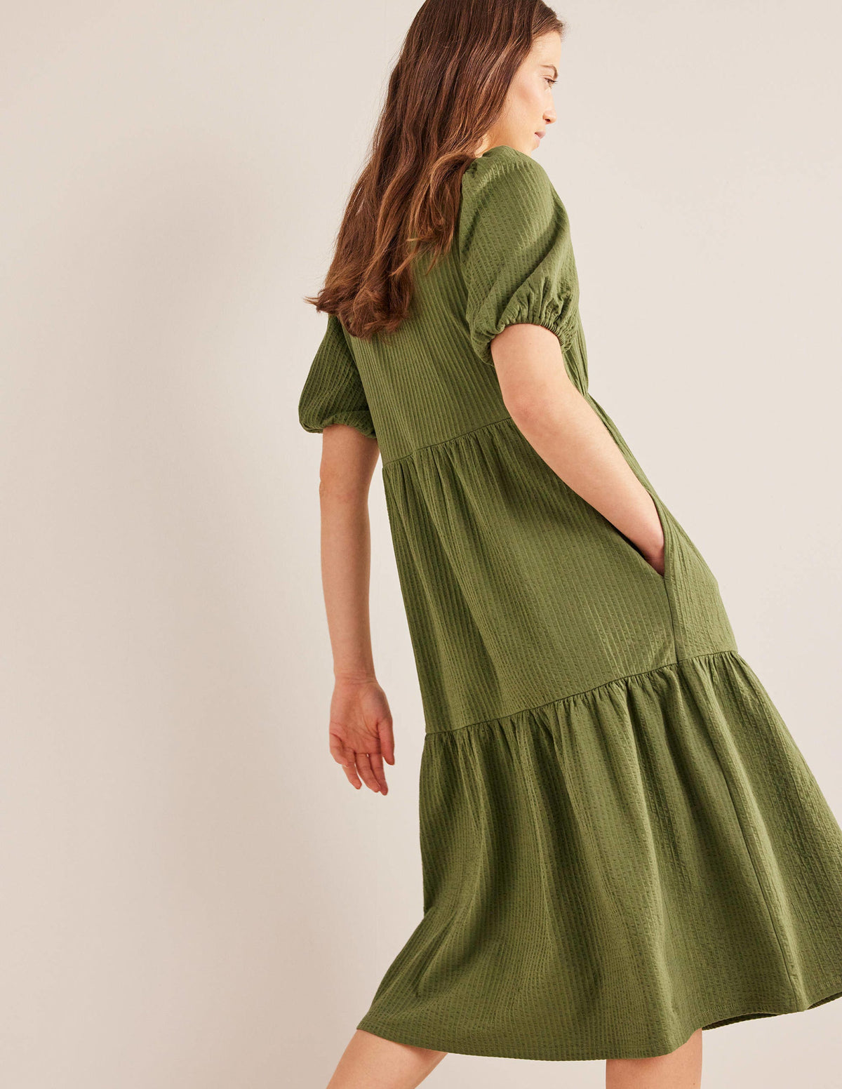 Jersey Seersucker Midi Dress-Washed Khaki - Image 4
