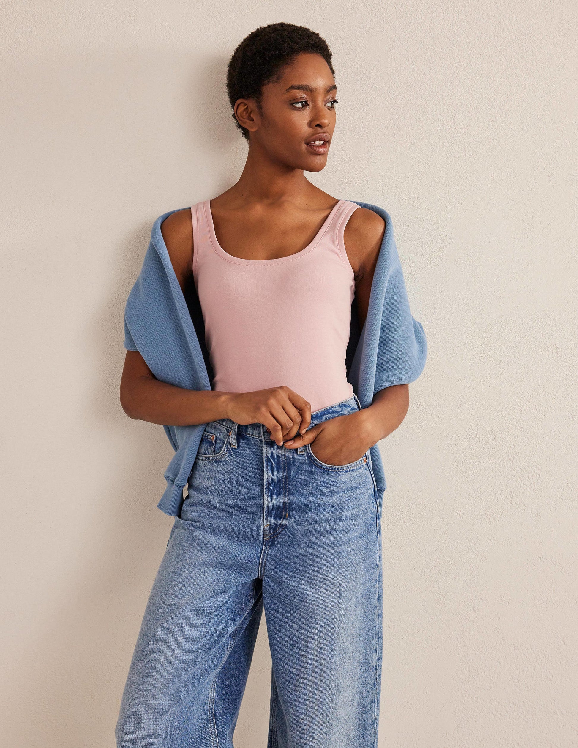 Essential Vest-Milkshake-1