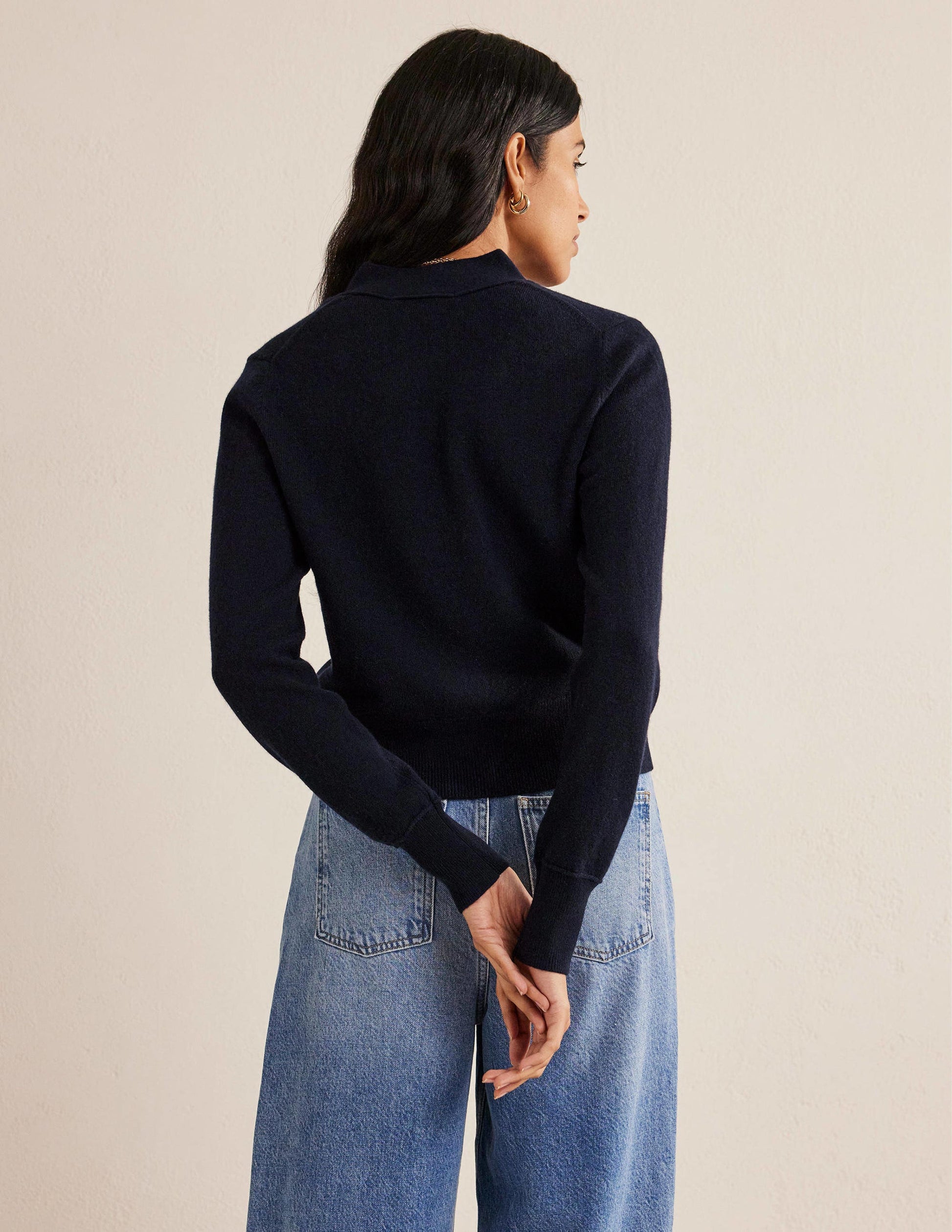 Cropped Cashmere V Cardigan-Navy-3