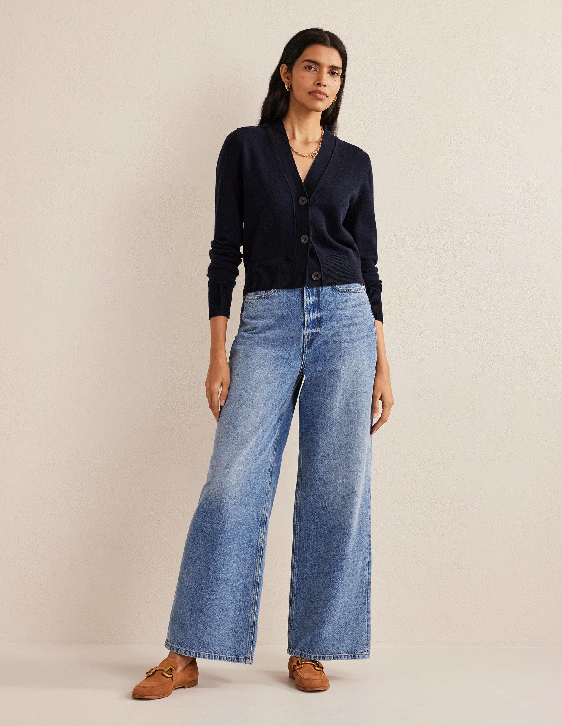 Cropped Cashmere V Cardigan-Navy-4