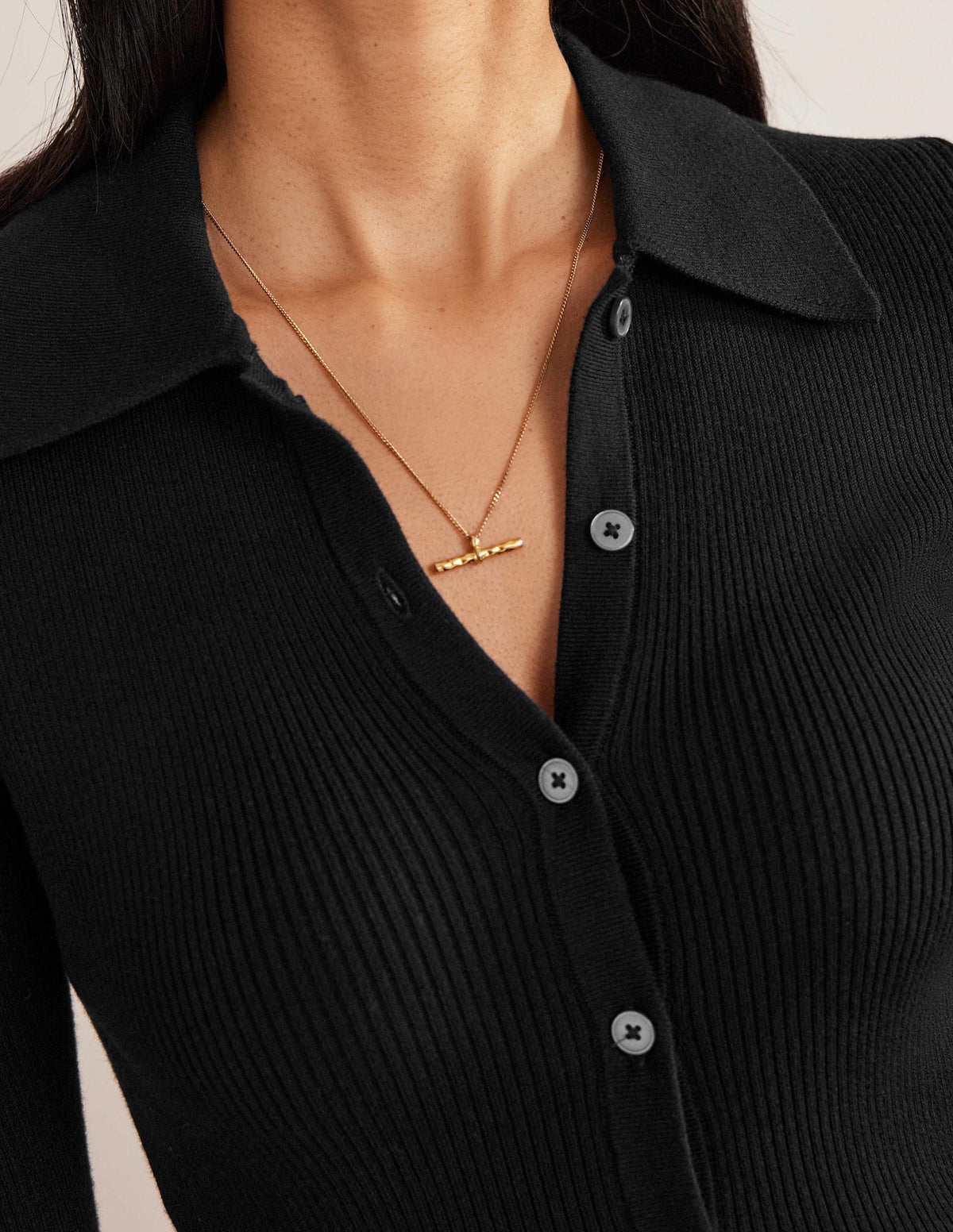 Ribbed-Knit Fitted Shirt-Black-2