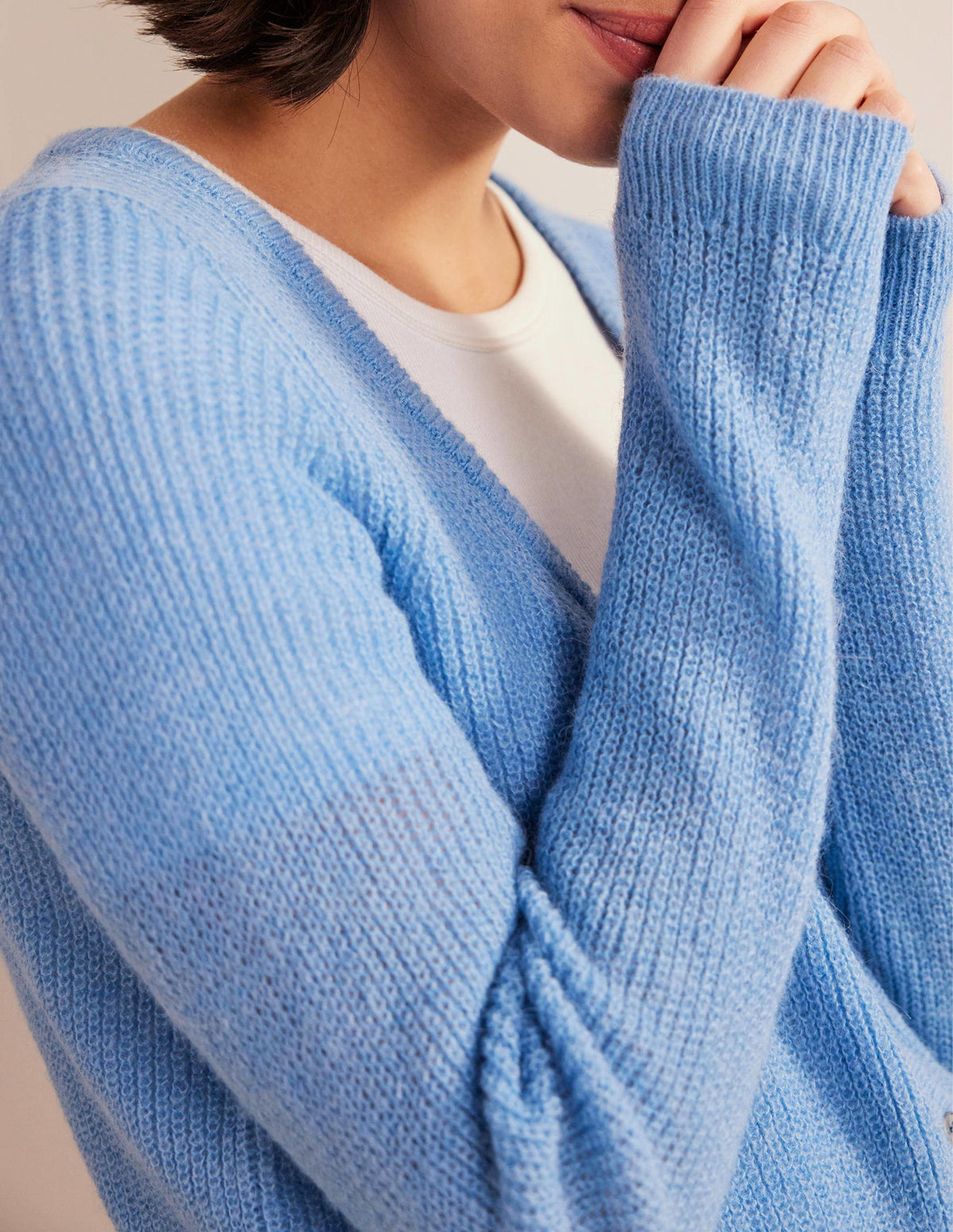 Cropped Fluffy Cardigan-Linseed-4
