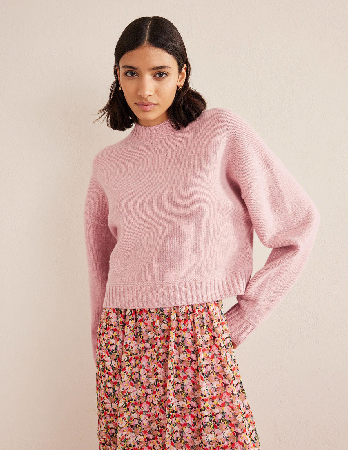 Brushed Wool Cropped Jumper-Chalky Pink - Image 1