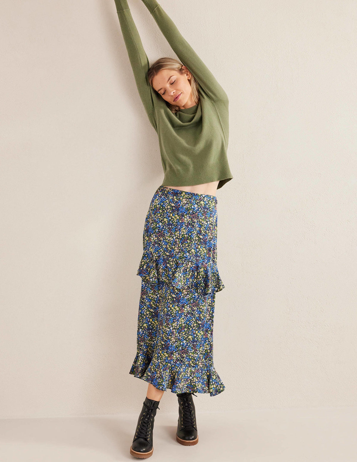 Cashmere Puff Shoulder Jumper-Stone Green - Image 4