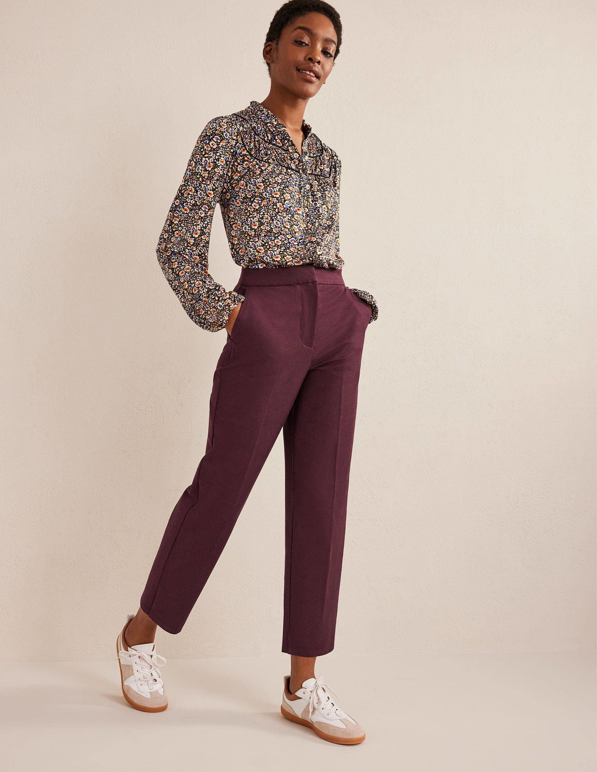 Bi-Stretch Tapered Trousers-Marroon-1