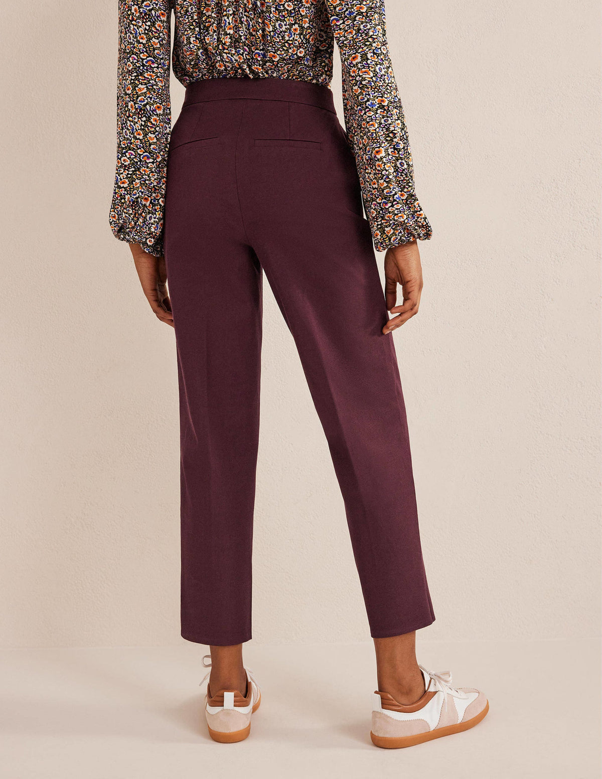 Bi-Stretch Tapered Trousers-Marroon-3