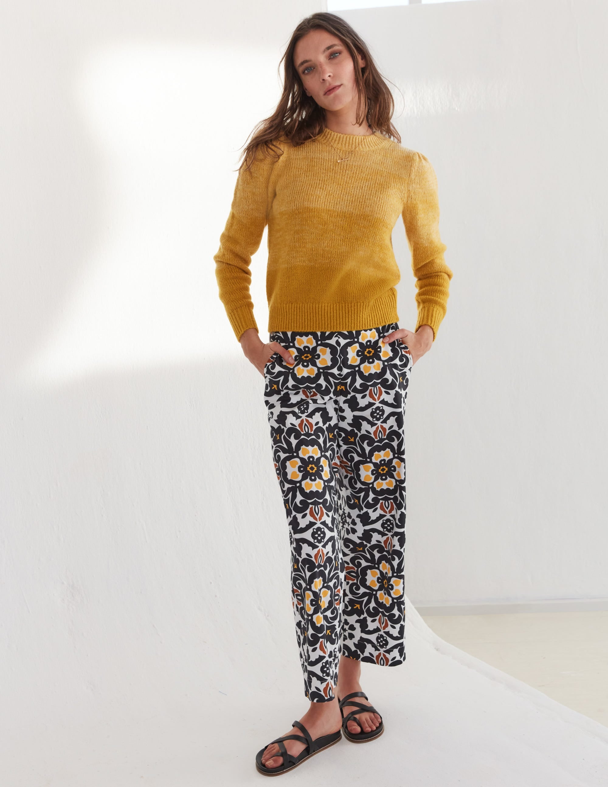 Printed Crop Trousers-Black, Opulent Pome - Image 5