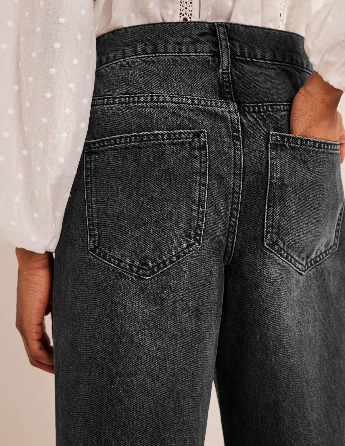 Boyfriend Jeans-Black - Image 2