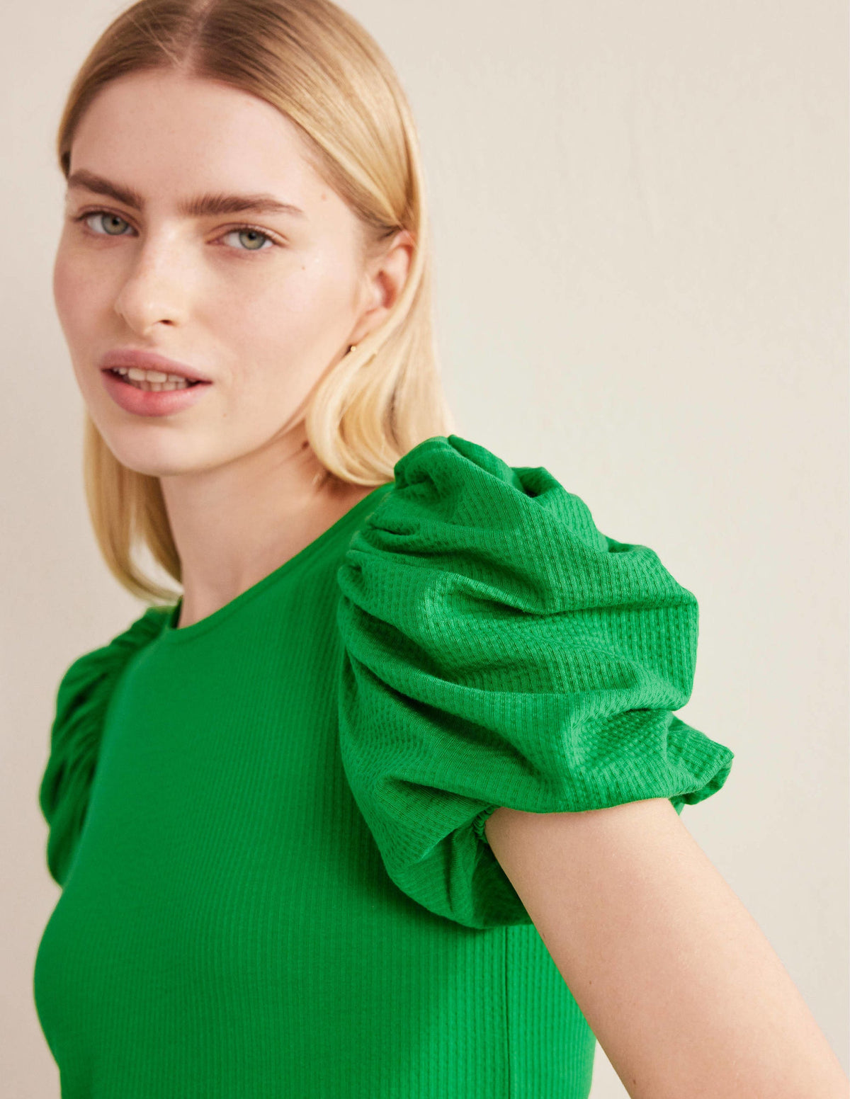 Puff Sleeve Jersey Top-Green Bee - Image 2